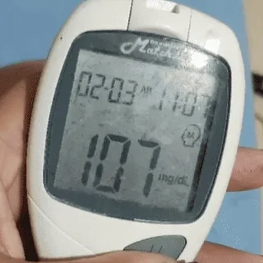 Glicose 107 mg/dL